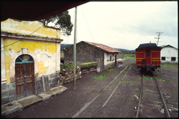 train-11.jpg