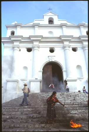 chichicastenango-01.jpg