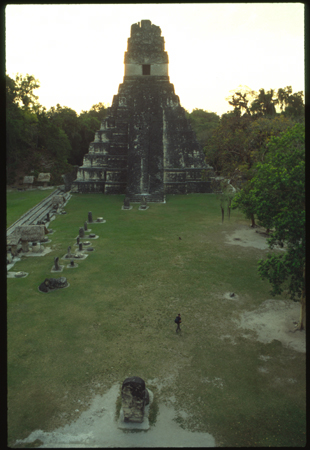 tikal-03.jpg