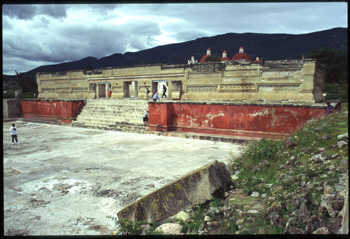 mitla-01.jpg