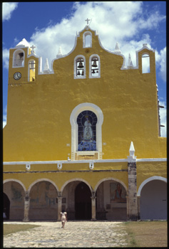 izamal-02.jpg