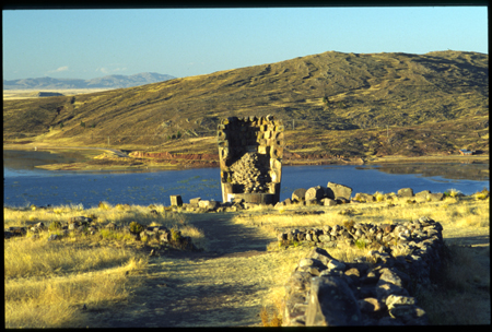 sillustani-01.jpg