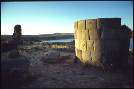 sillustani-03.jpg